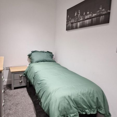 Beautiful Single Bedroom Liverpool Kültér fotó